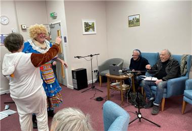 Wey Valley Radio livestreaming - Such fun at our Panto